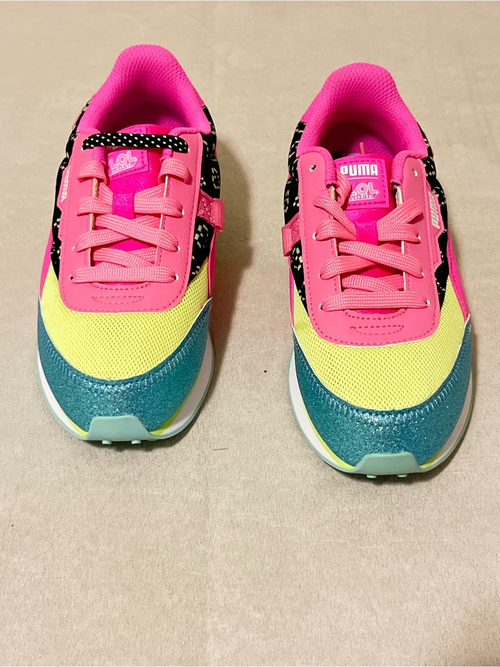 Puma x L.O.L. Surprise Girls Multicolor Fashion Sneakers Size 3 New in Box - Picture 5 of 12